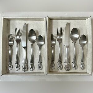 2x Sets of The Pioneer Woman Elegant Silver Flatware Set
